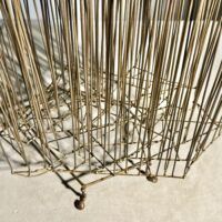 Alt text: Wire sculpture